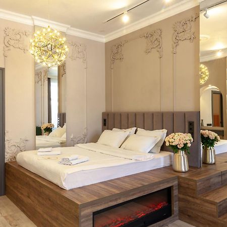 Royal Apartment On Gorodotska 33 Street Lwów Zewnętrze zdjęcie